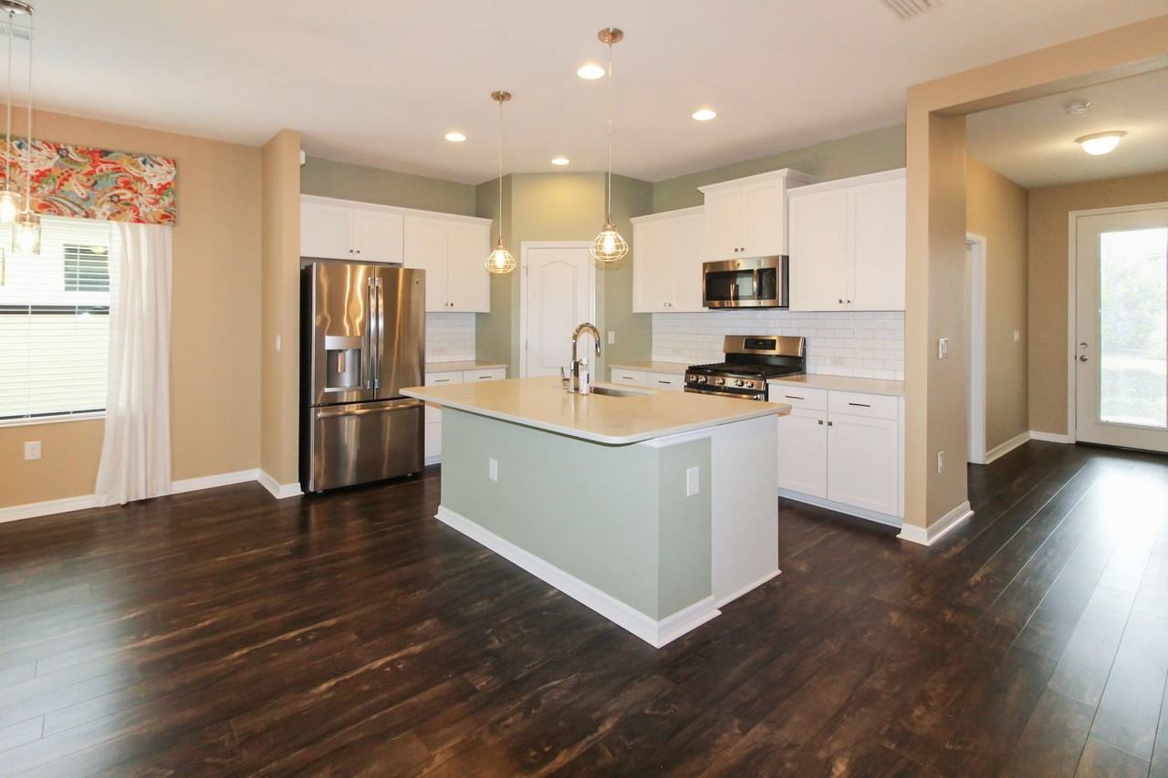 208 Rosolina Ct - Photo 2 of 16