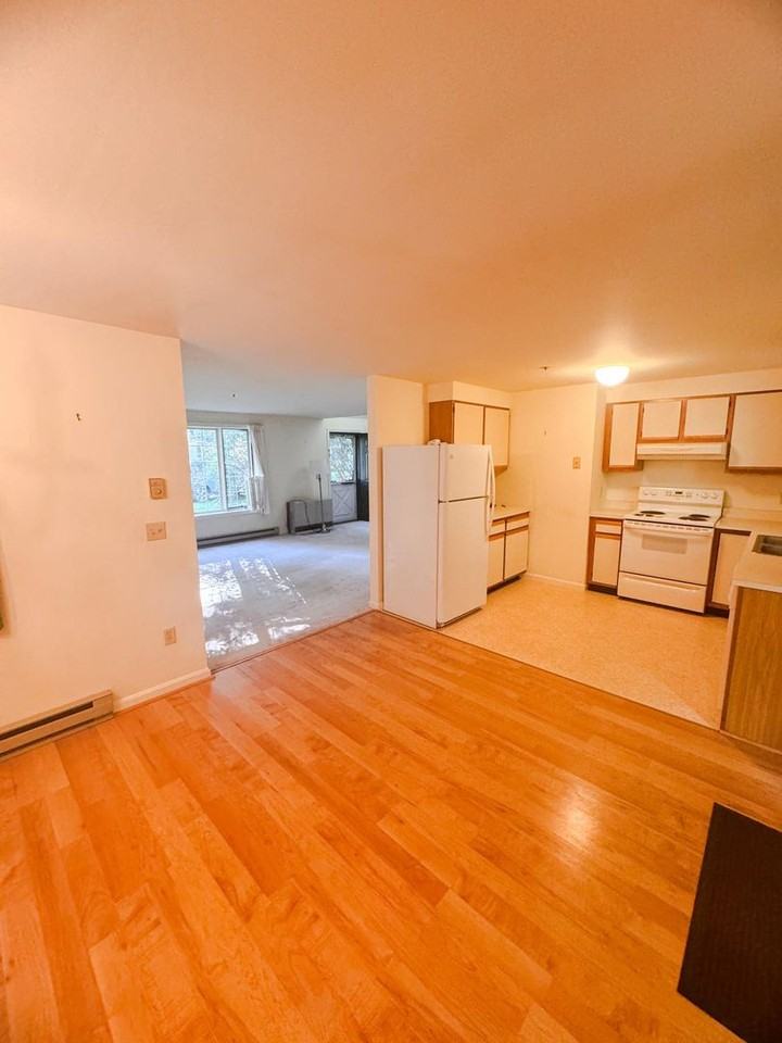 63 Willow Grove Rd - Photo 7 of 20