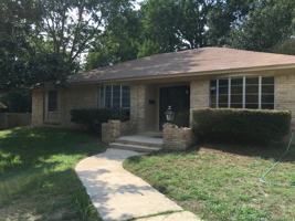 featured image of 205 N Garden Club Dr