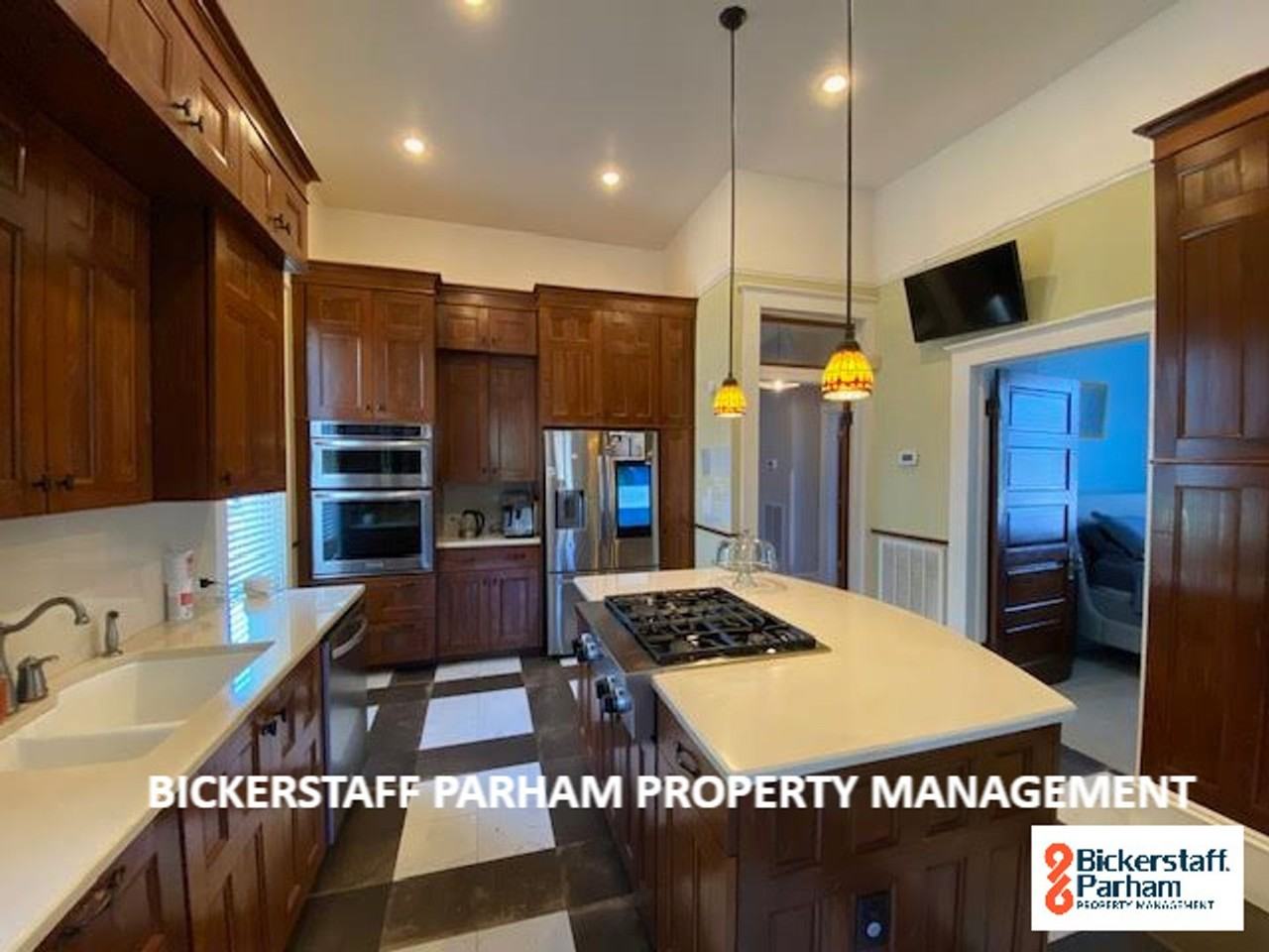 Broadway 715 - Photo 2 of 37