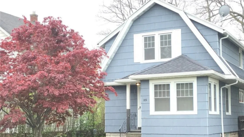 185 Kingsboro Rd - Photo 2 of 8