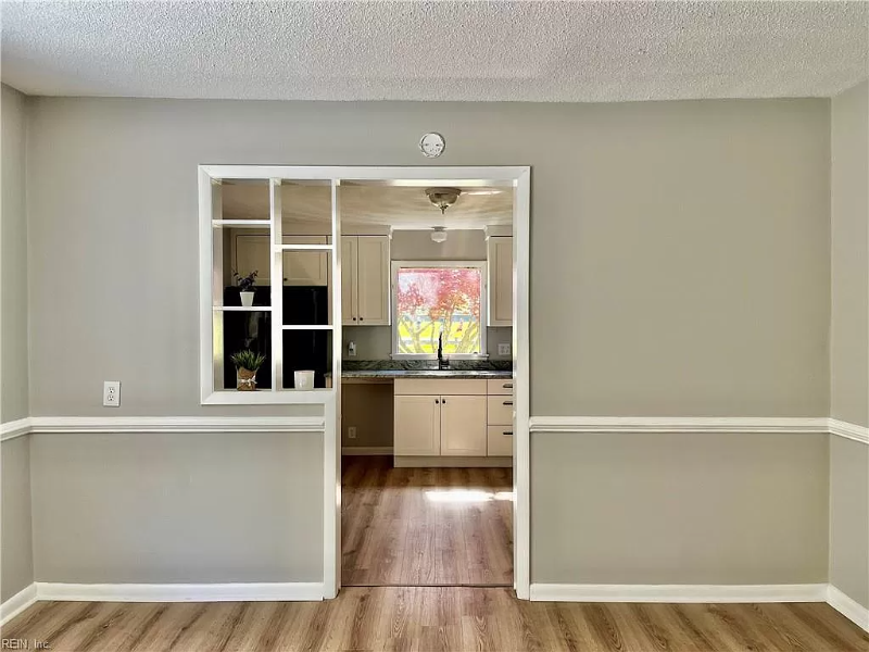 82 Copeland Ln - Photo 3 of 11