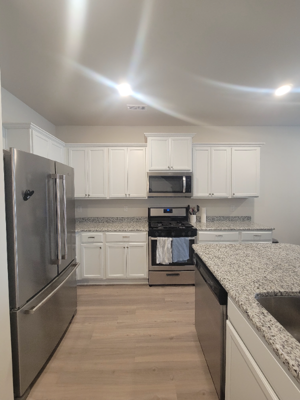 1511 Auckland Ct - Photo 6 of 9