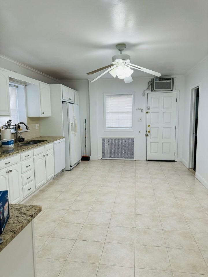 102 Jefferson Street #2 - Photo 2 of 3