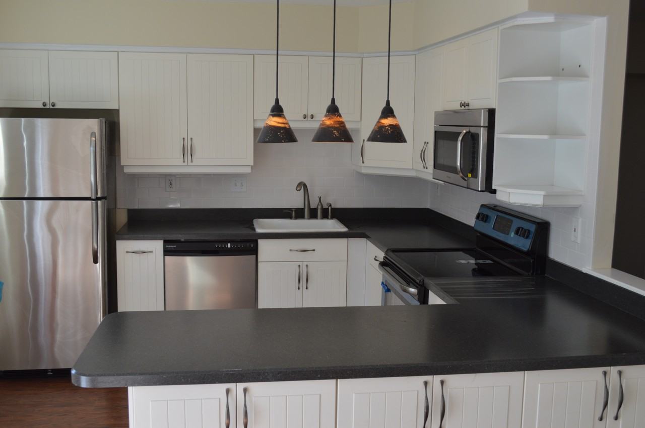 2510 Fieldcrest Ave #2510 - Photo 2 of 6