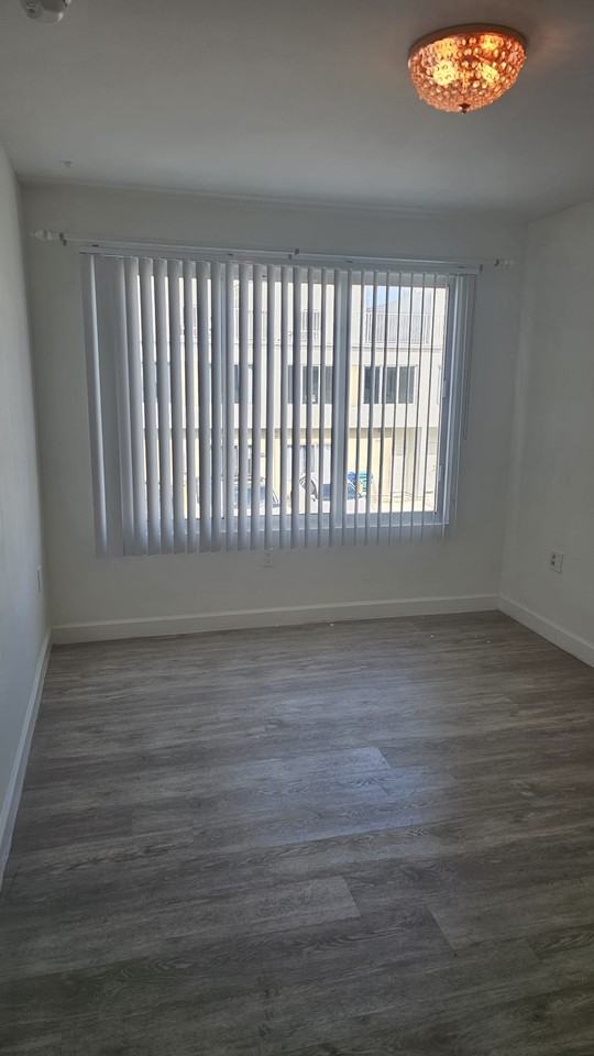 25871 Sw 139th Path #25871 - Photo 7 of 11