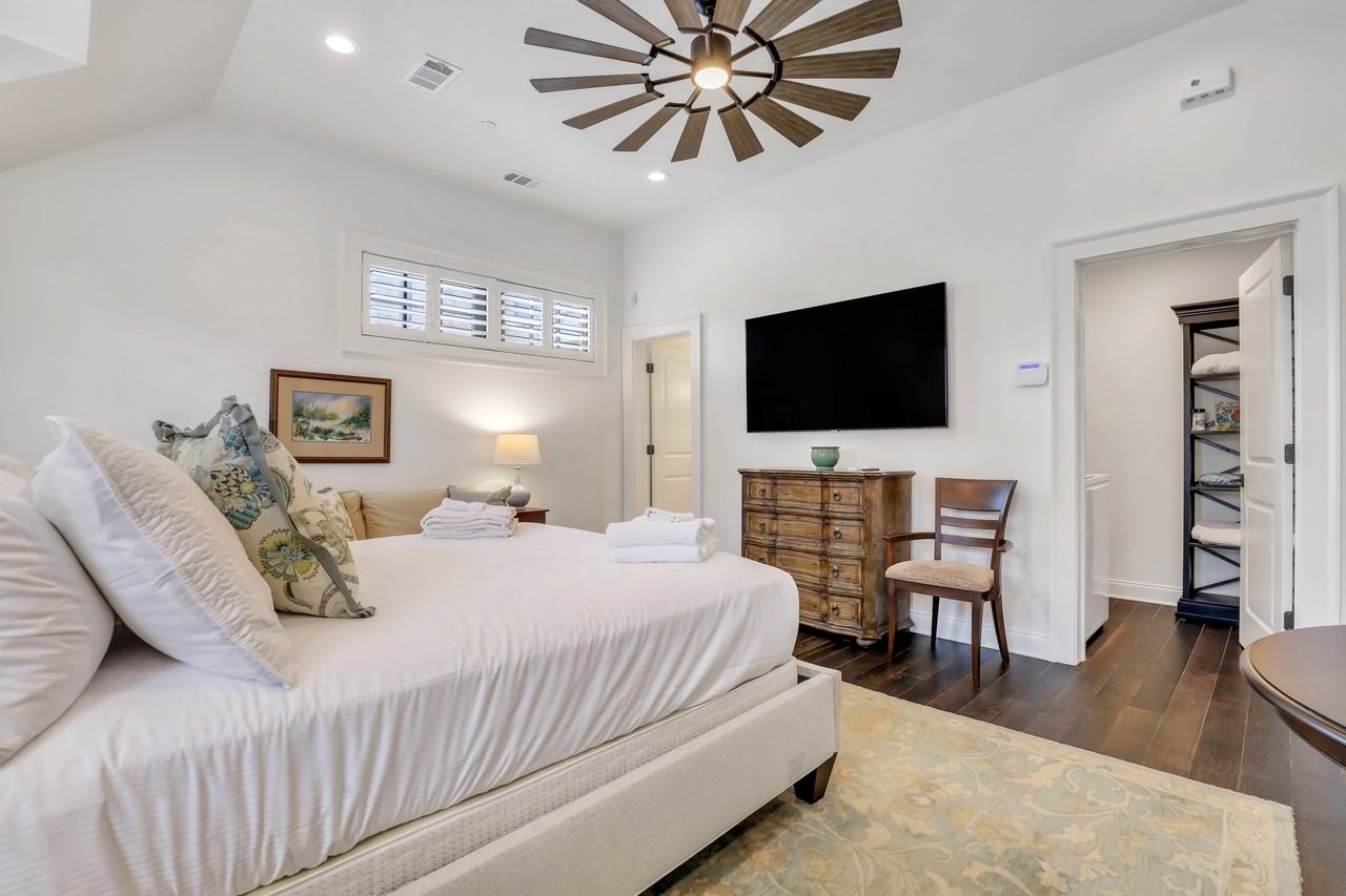 450 Geo Meyer Ave #C - Photo 5 of 12