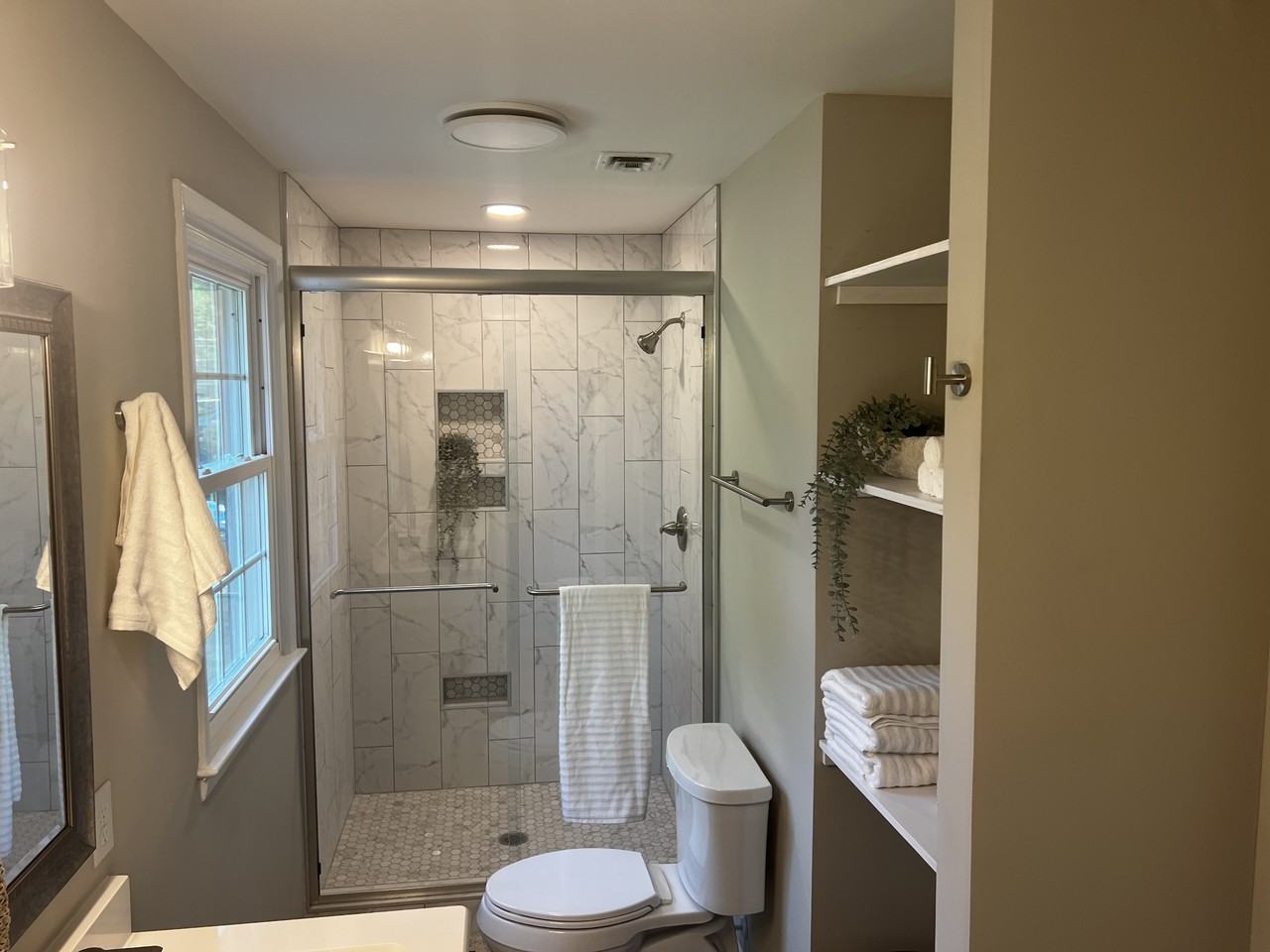 818 Montpelier Dr #NA - Photo 6 of 10