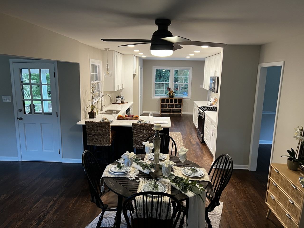 818 Montpelier Dr #NA - Photo 7 of 10