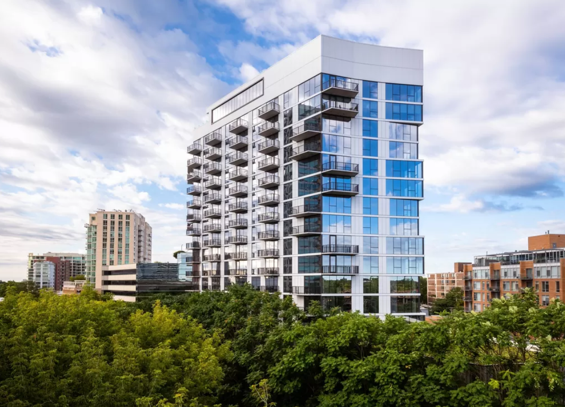 1727 Oak Ave - Photo 2 of 3