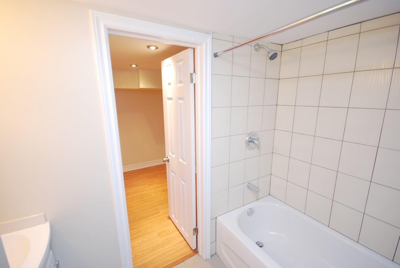 462 Pape Avenue - Photo 7 of 9