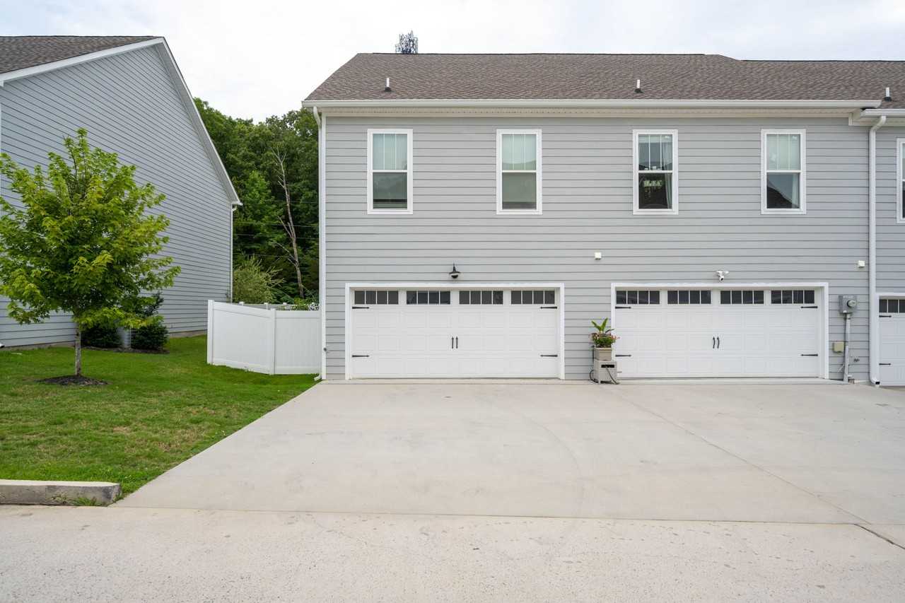 1842 Young Rd Se #1842 - Photo 7 of 50