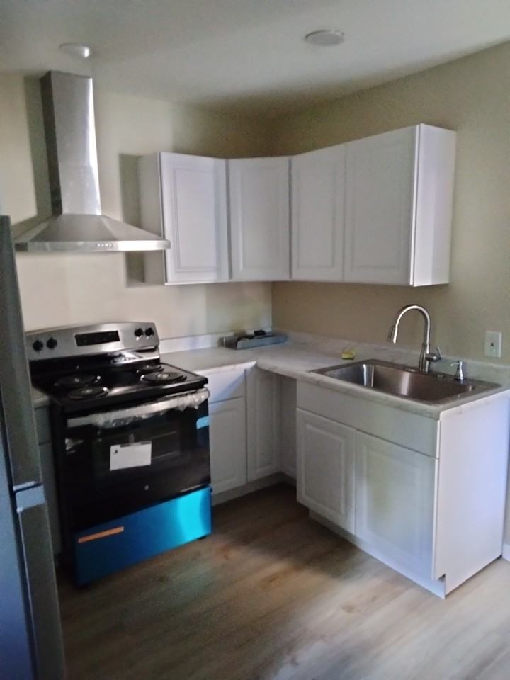 95 Martin Brook St #NA - Photo 4 of 9