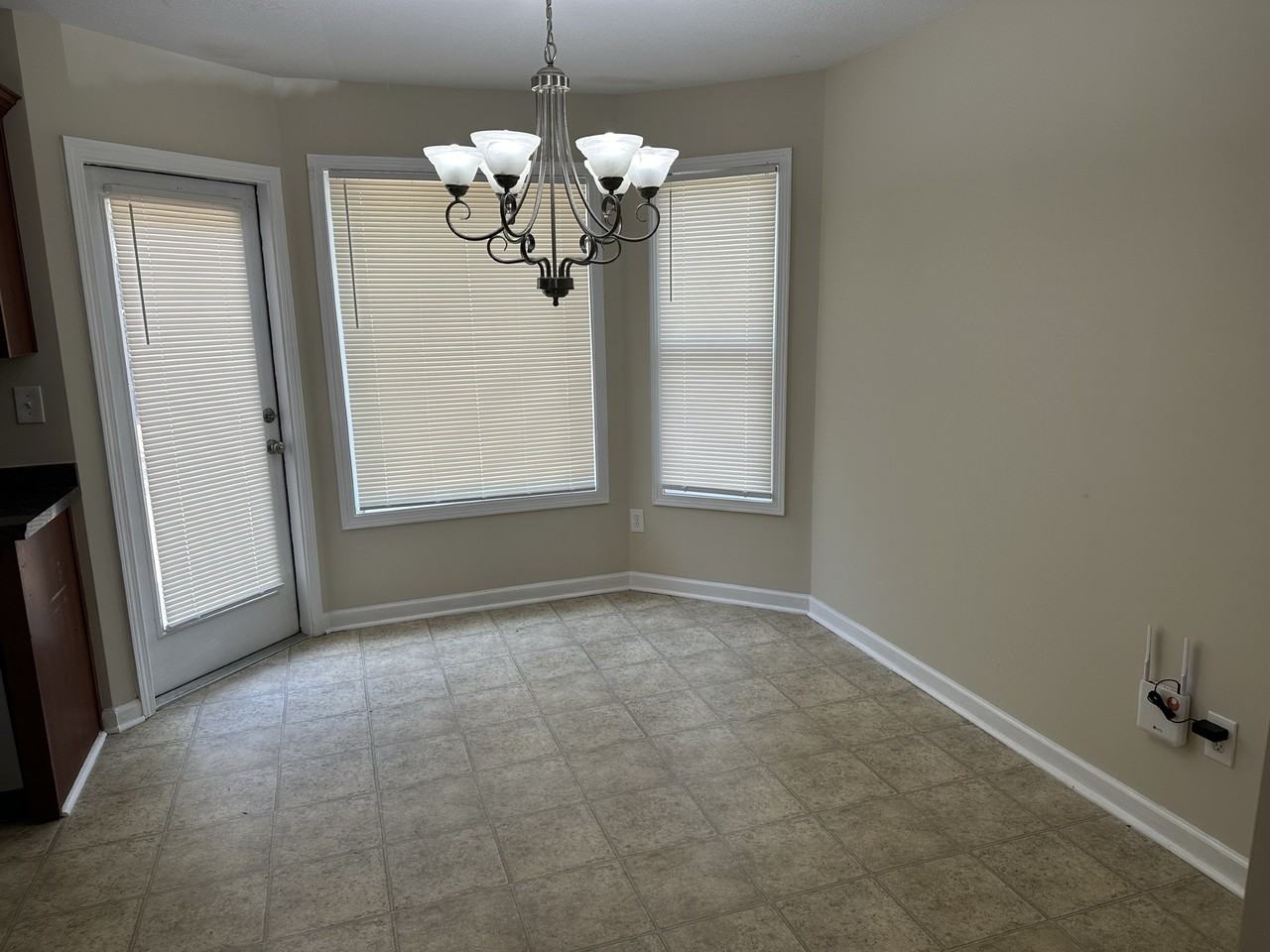 20 Lila Way - Photo 3 of 11