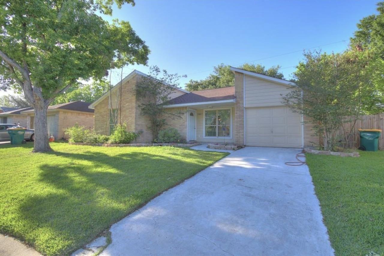 2807 N Brompton Dr. - Photo 4 of 12