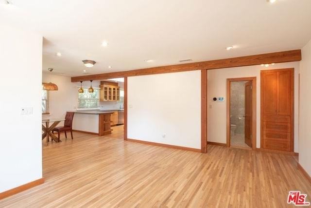 3436 Beethoven St - Photo 3 of 8