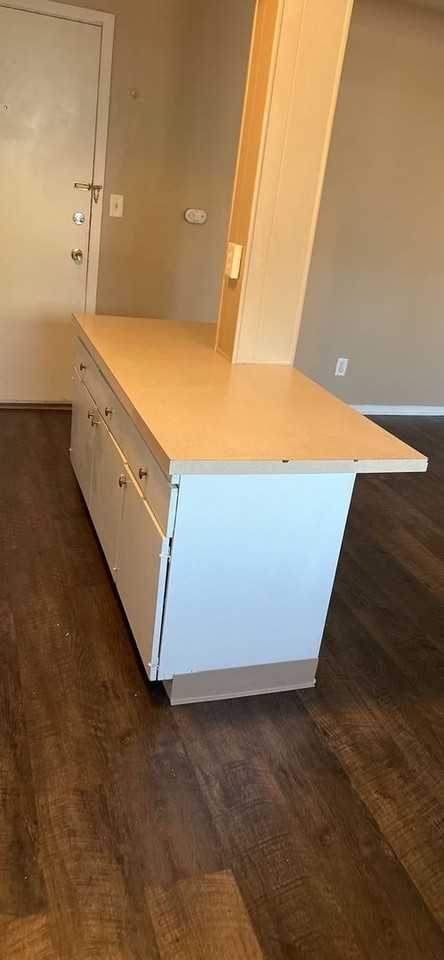 Acorn - Photo 2 of 8