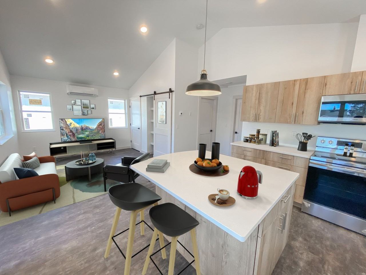 3928 Trinity Rd - Photo 4 of 6