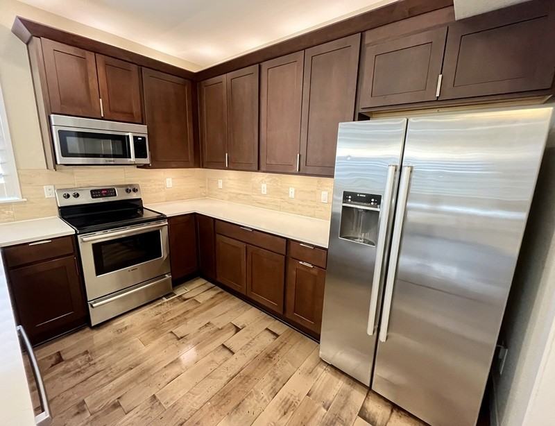 2136 Decatur St - Photo 7 of 48