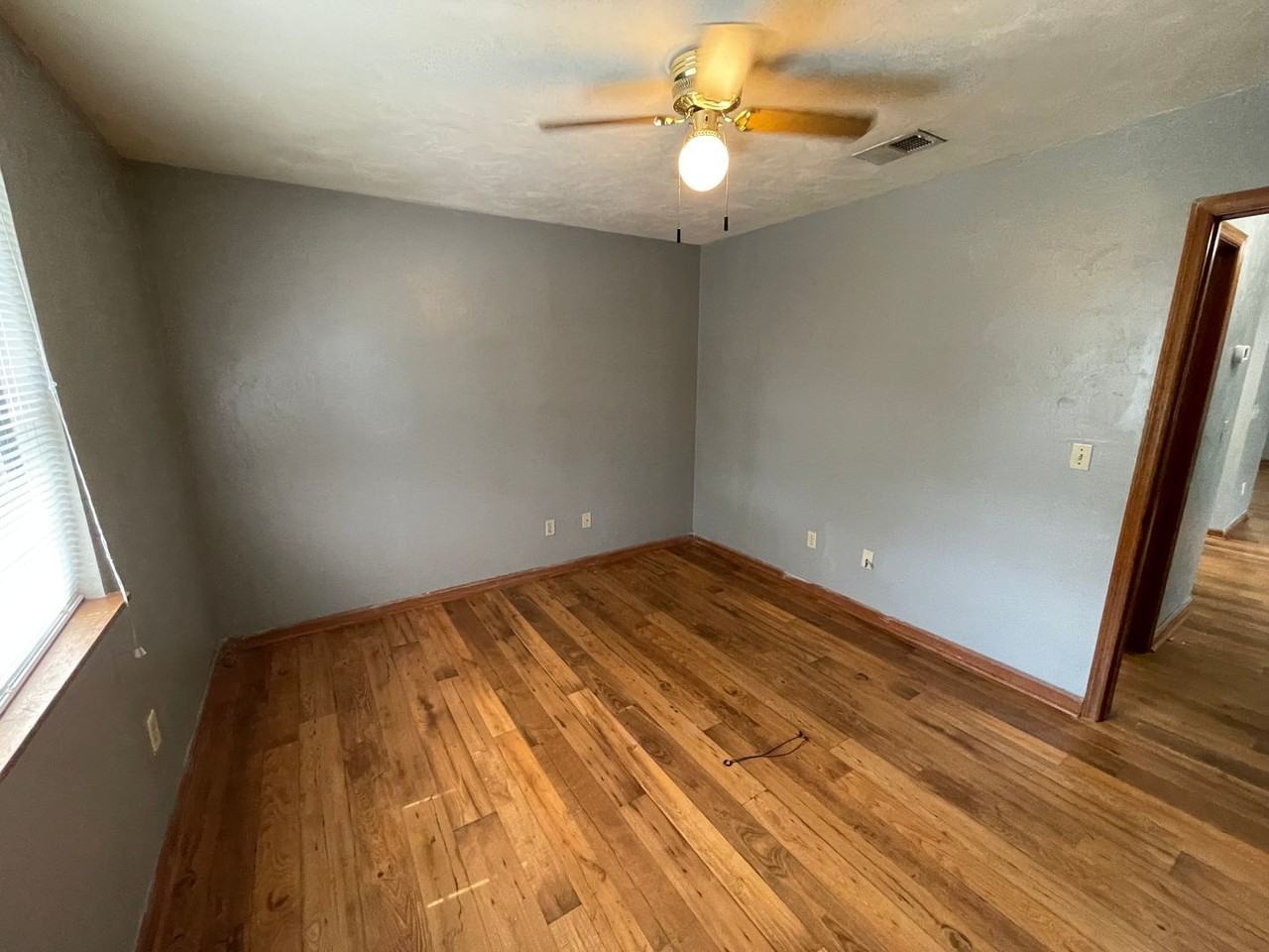 358 Hayden Rd - Photo 4 of 15