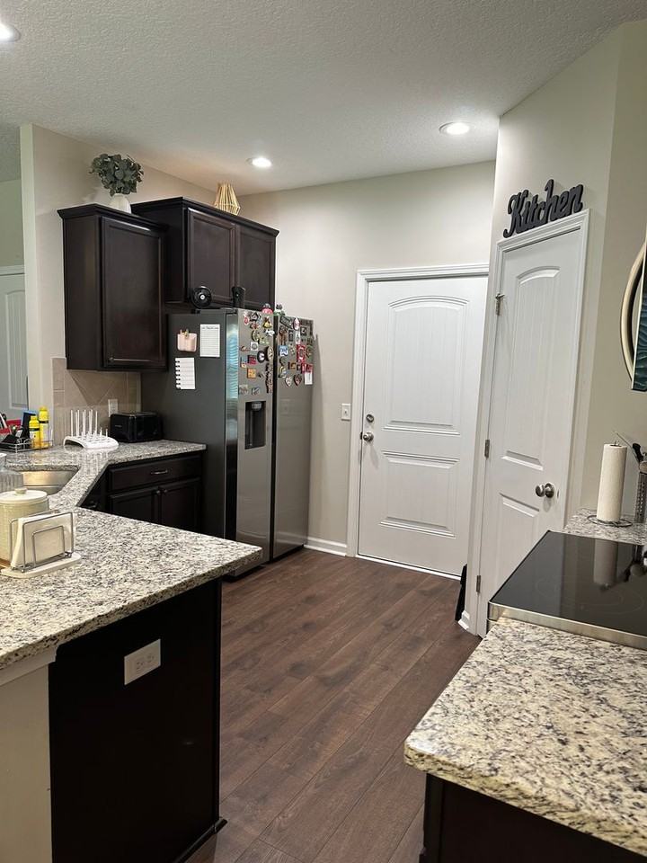 102 Brightleaf Cir - Photo 4 of 19