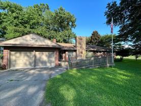 3301 Brookside Ln - Photo 1 of 1