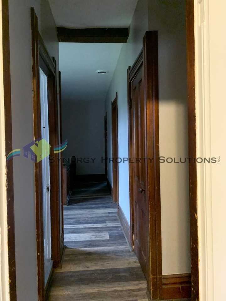 Sturges Ave. 143 - 145 - Photo 3 of 21