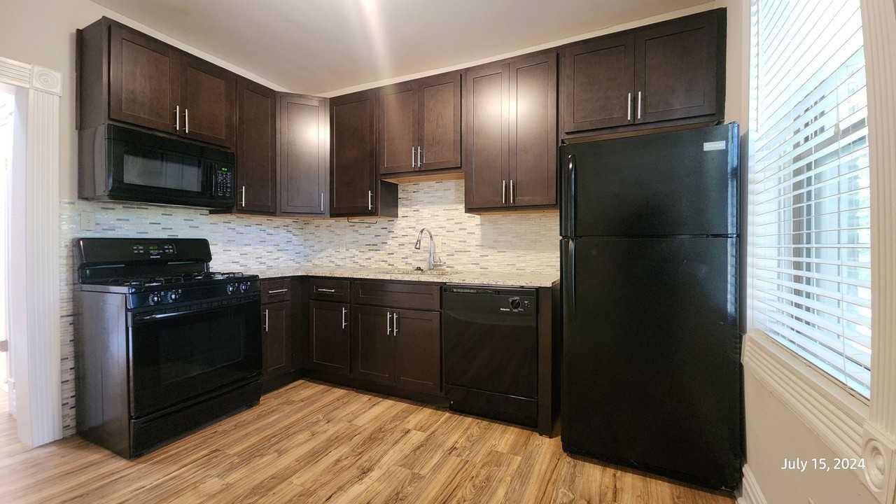 1029 Central Ave B Apartments 1029 Central Ave, St. Louis, MO 63139