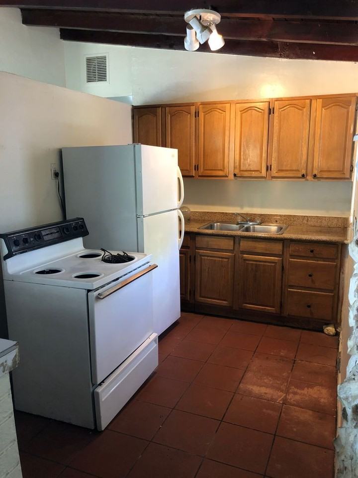 1712 Nw 16th St - Photo 5 of 16