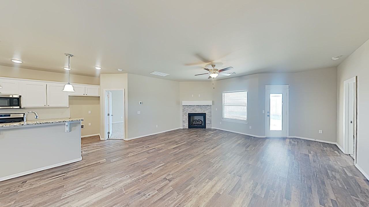 6304 Nw 178th Cir - Photo 6 of 20