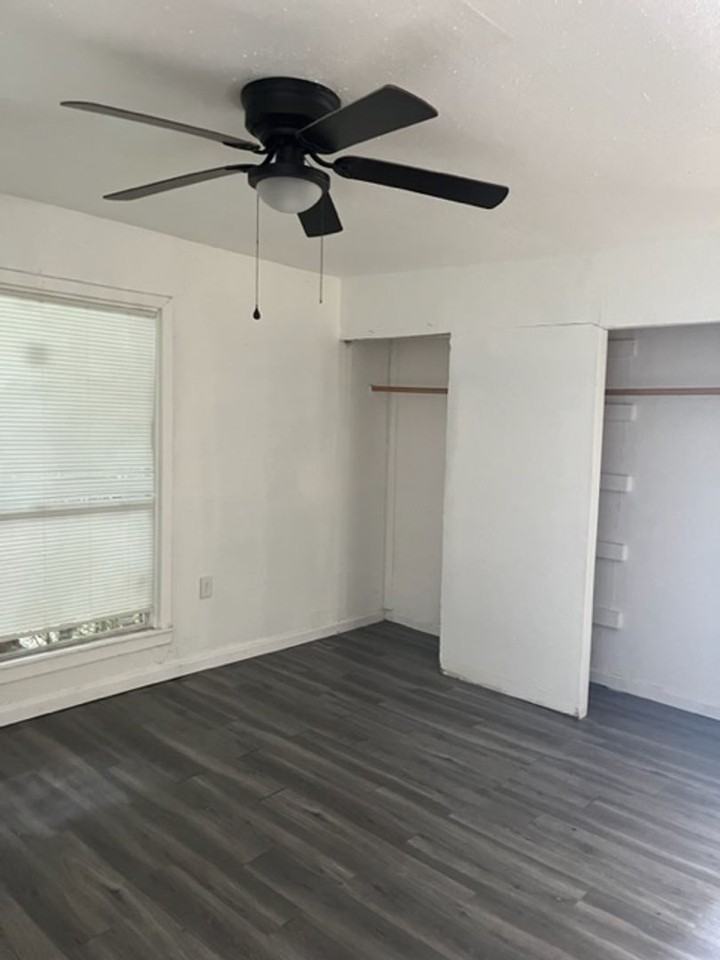 1610 N Anglin St - Photo 7 of 15