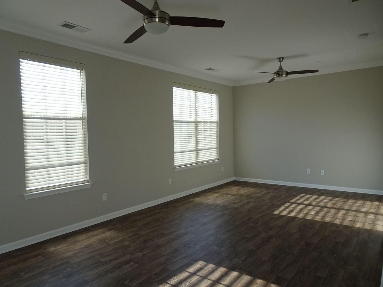 108 Promenade Ln - Photo 2 of 17