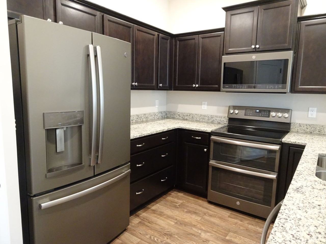108 Promenade Ln - Photo 5 of 17
