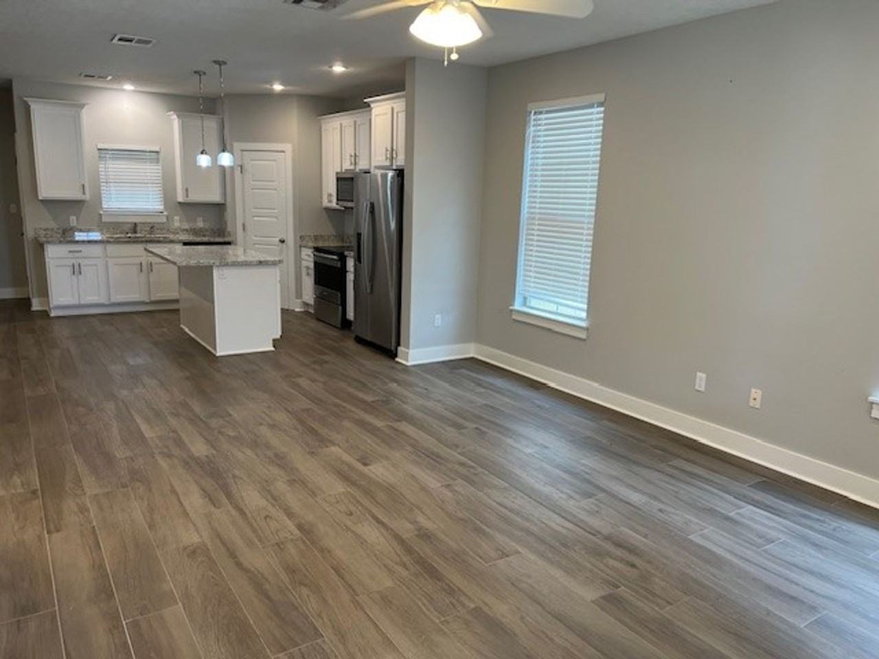 5030 S Prien Lake Rd #J - Photo 2 of 20