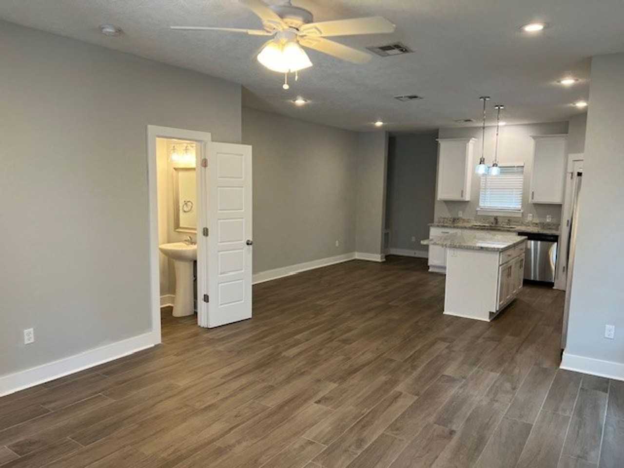 5030 S Prien Lake Rd #J - Photo 3 of 20