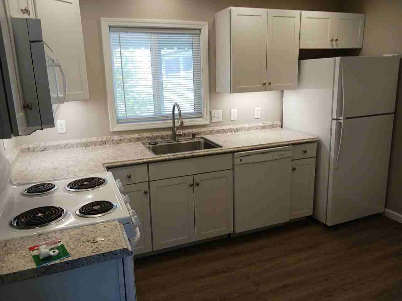 76349 Ivy St - Photo 2 of 10
