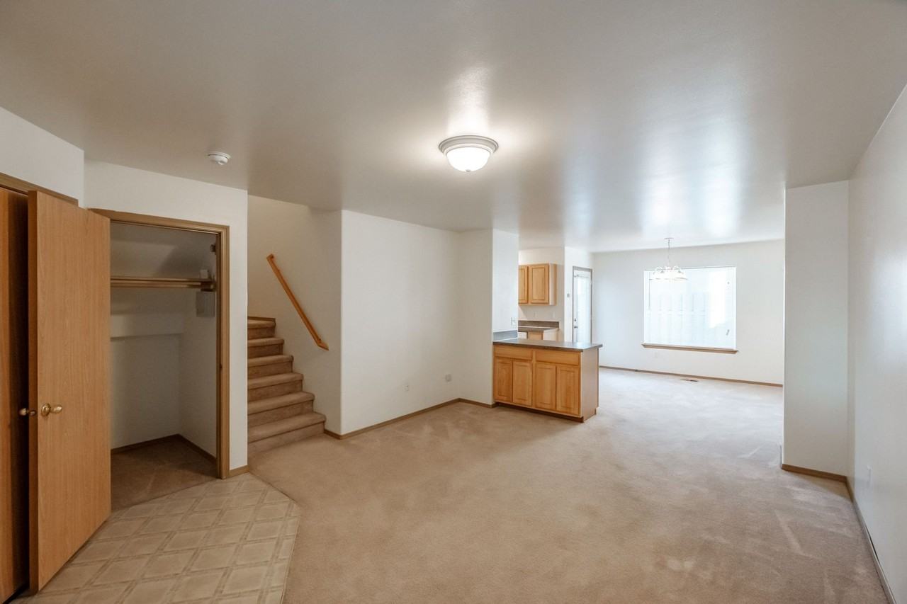 Lexington Townhomes - Photo 3 of 44