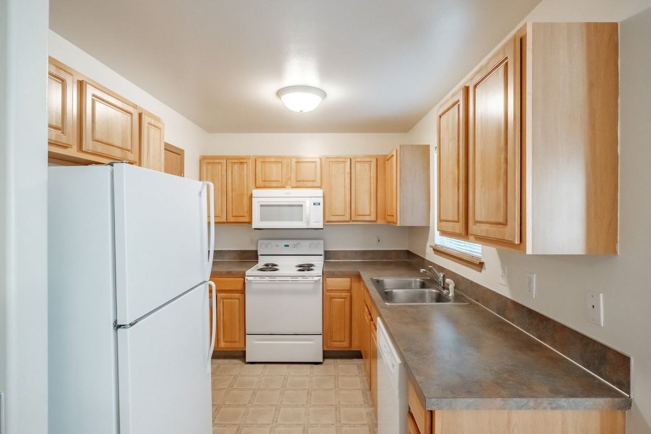 Lexington Townhomes - Photo 7 of 44