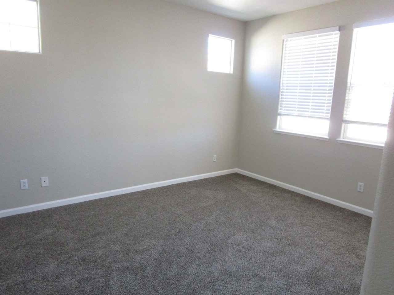 553 Refosco Ct - Photo 6 of 10