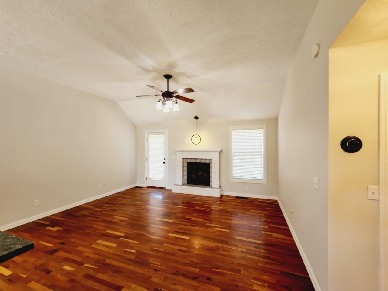 5361 S Tanager Ave - Photo 2 of 38