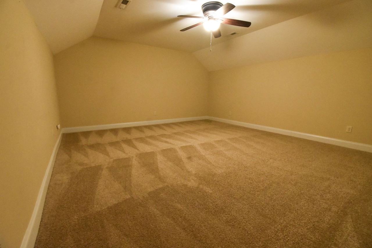 101 Jaylin Blvd - Photo 5 of 21