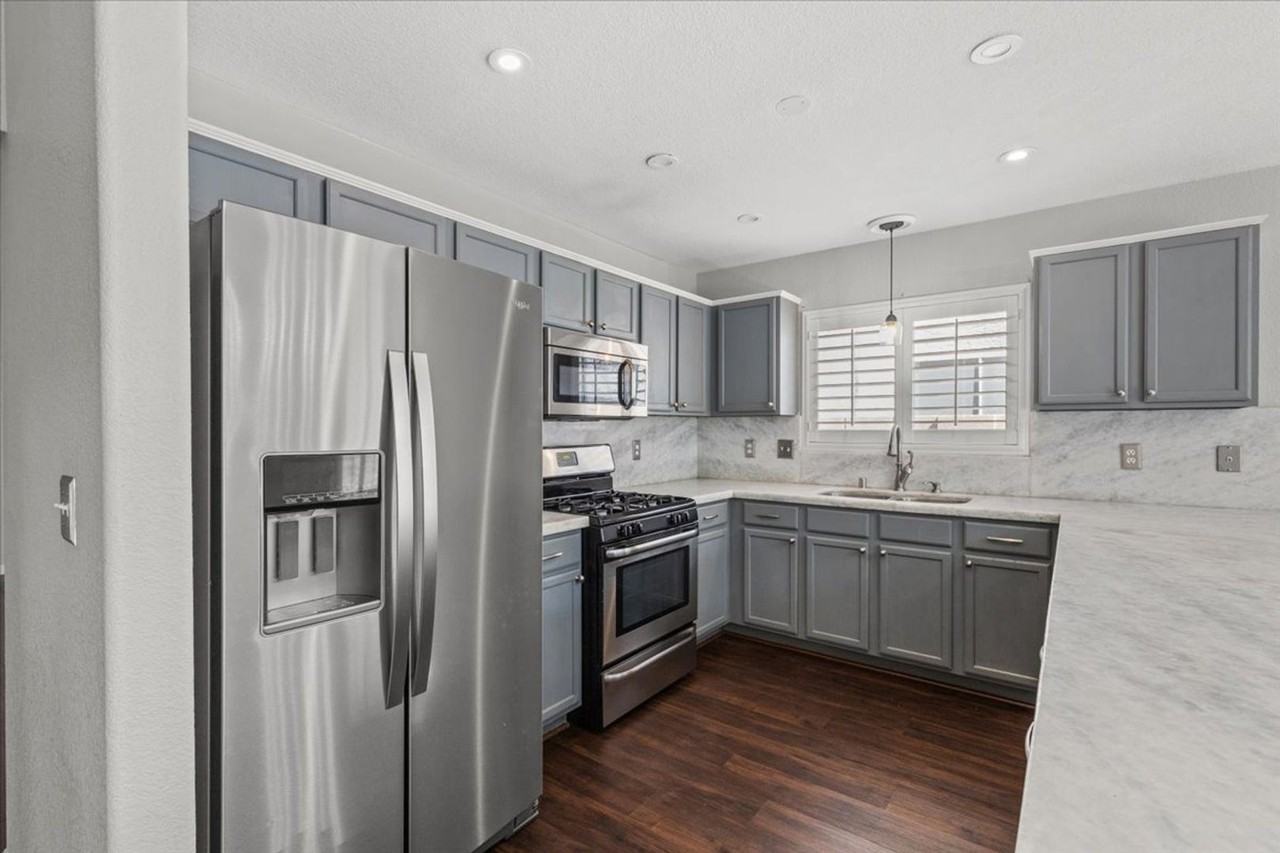 1312 Paraiso St - Photo 6 of 23