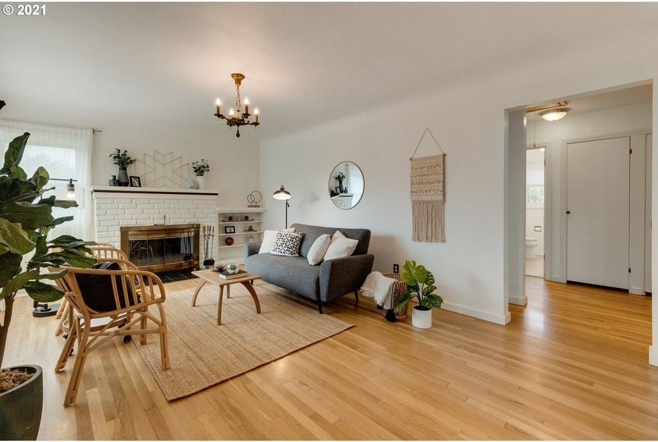 6807 N Tyler Ave - Photo 3 of 21