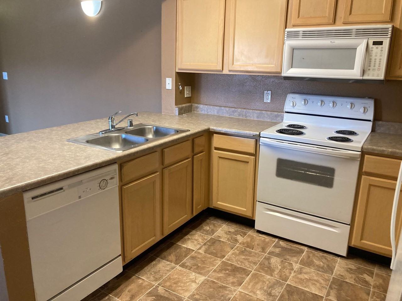 200 Talus Way #432 - Photo 4 of 21