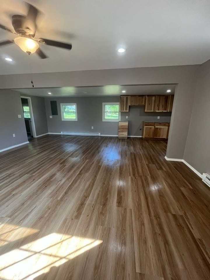 29 Hidden Spur Rd - Photo 3 of 11