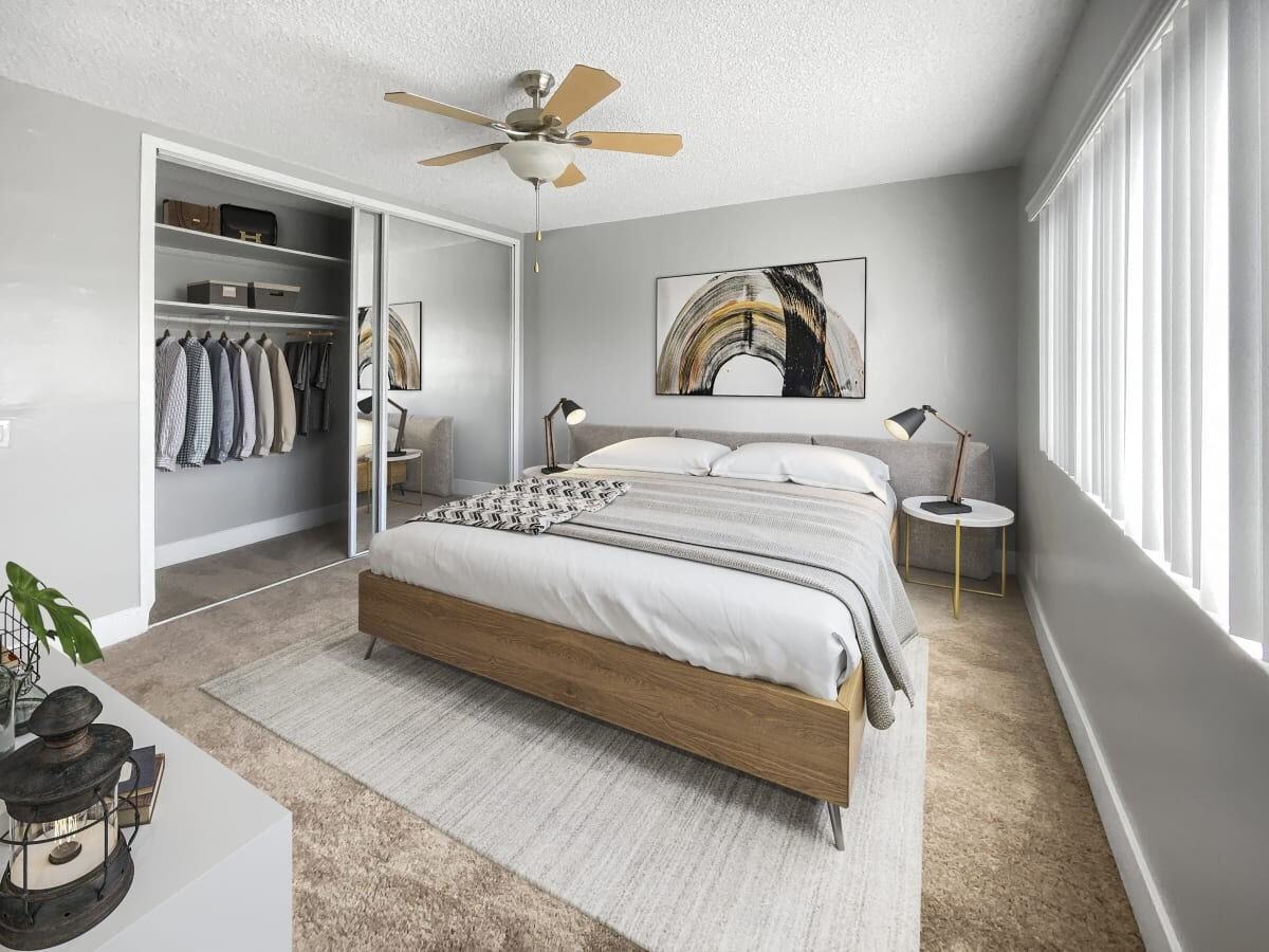 Summit La Crescenta - Photo 6 of 19