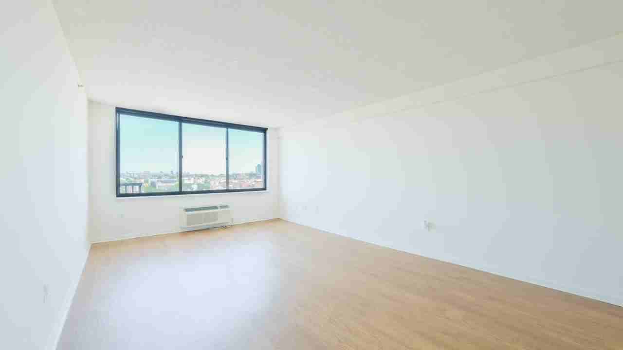 77 Park Avenue - Photo 5 of 50