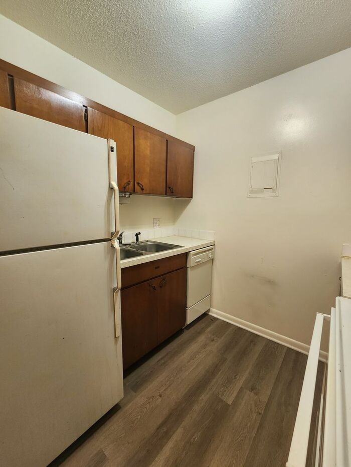 803 Ruth Ann Dr #2A - Photo 3 of 7