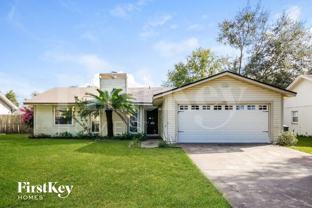 1595 Sailpoint Dr - Photo 1 of 1