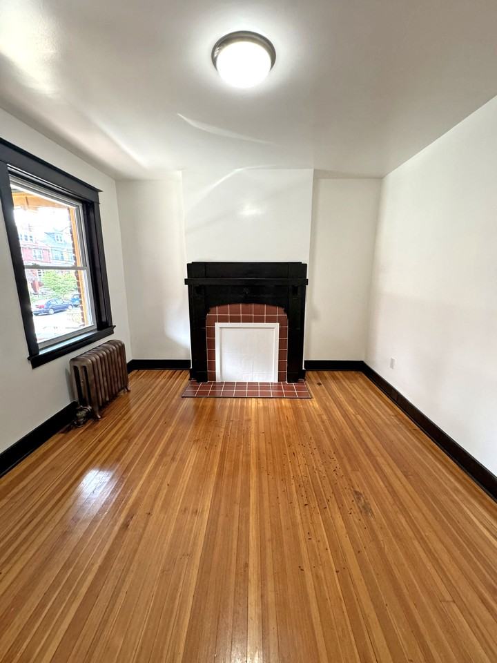 259 Gross Street - Photo 5 of 25